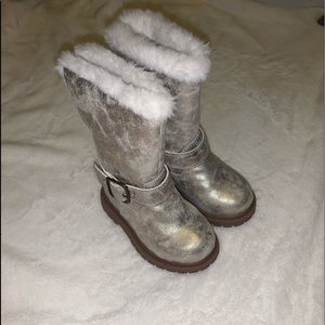 Brand new without tags baby size 5 boots